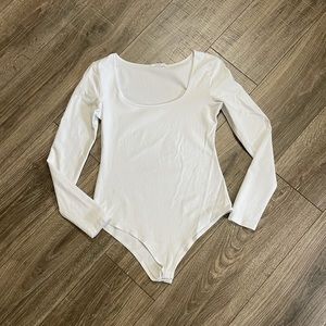 Mangdiup white bodysuit!